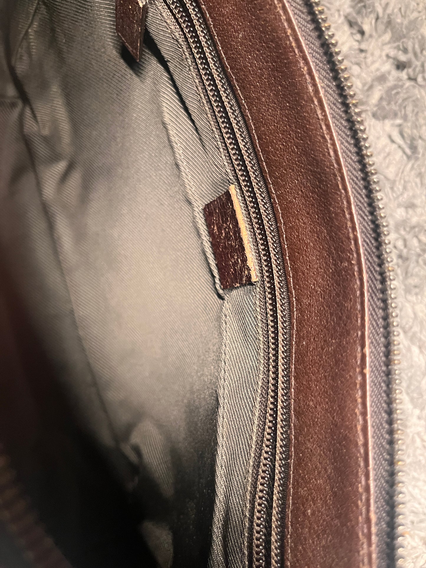 Gucci Messenger Bag
